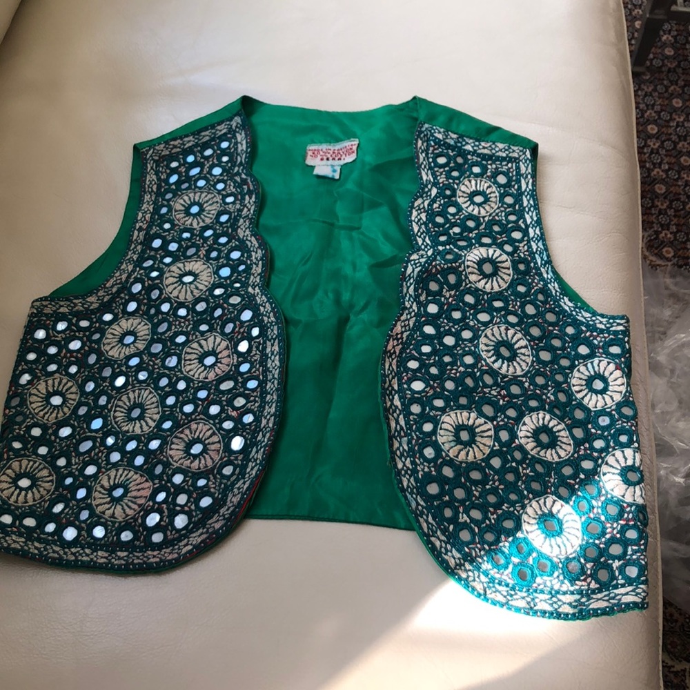 Afghan kuchi mirror vest